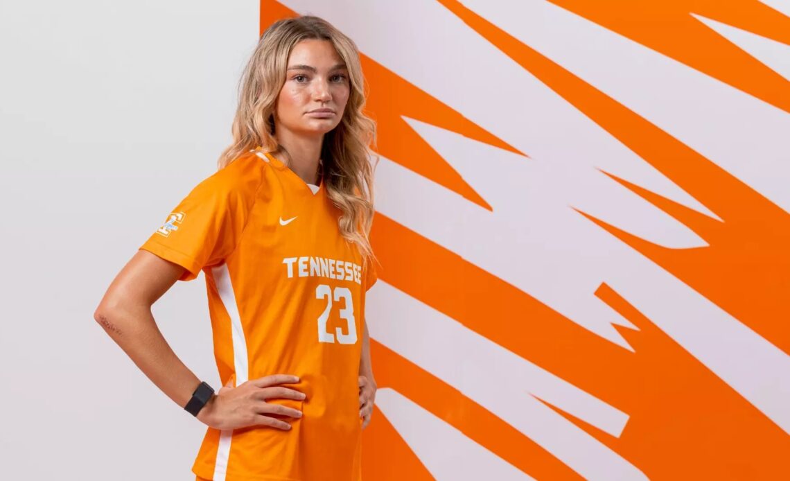 MATCH CENTRAL: Tennessee vs. #5/7 Memphis