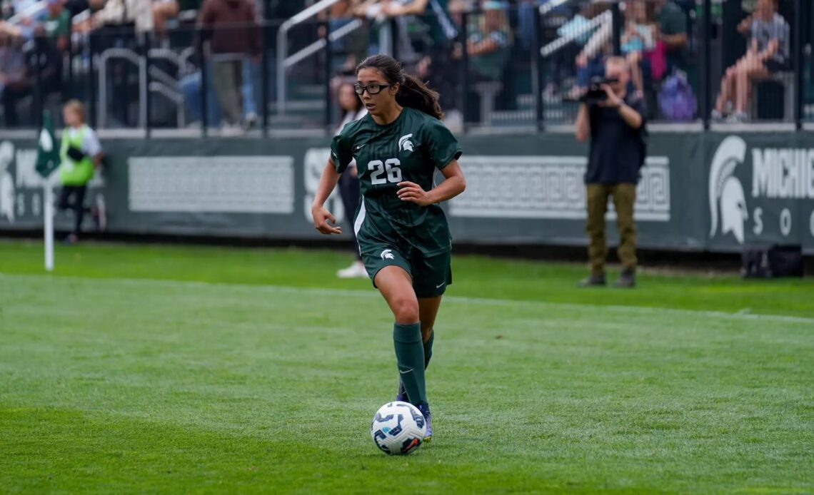 No. 5 Spartans Head West to Take on Oregon, Washington